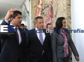 Firman convenio DIF y Sorteo BUAP - ES imagen agencia de fotografía