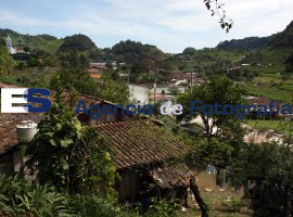 Reconstrucción de la Carretera Zacatlan - La Cumbre. - ES imagen agencia de fotografía