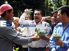Manifestación Comerciantes Central de Abastos - ES imagen agencia de fotografía