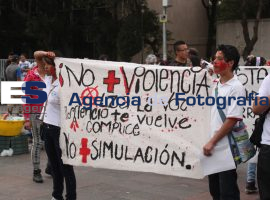 Marcha Conmemorativa 2 de Octubre Mexico D.F. - ES imagen agencia de fotografía