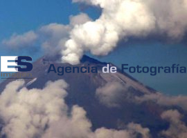 Fumarola, Volcán Popocatépetl - ES imagen agencia de fotografía