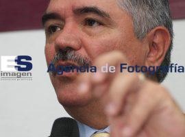 Conferencia de Leonardo Valdés Zurita - ES imagen agencia de fotografía