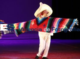 Presentación de Ballet Folklórico de la BUAP - ES imagen agencia de fotografía