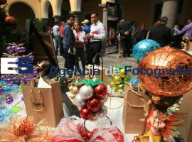 Feria del Árbol y de la Esfera en Chignahuapan - ES imagen agencia de fotografía