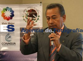 CONAGUA entrega plan de emergencias para los ríos Atoyac y Apulco - ES imagen agencia de fotografía
