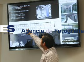 UPAEP entregó el proyecto de rescate del Calvario al arzobispado - ES imagen agencia de fotografía