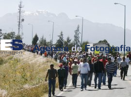 Continua conflicto entre comerciantes del tianguis de Texmelucan - ES imagen agencia de fotografía