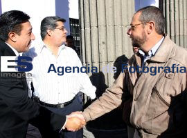 Inspección de seguridad en el Panteón Municipal - ES imagen agencia de fotografía