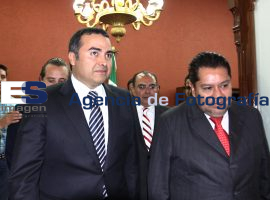 Protesta David Villanueva Lomelí nuevo titular del ORFISE - ES imagen agencia de fotografía