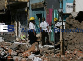 colapsa techo de casona en Texmelucan - ES imagen agencia de fotografía