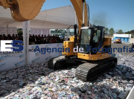 Destruyen más de un millón de discos piratas - ES imagen agencia de fotografía