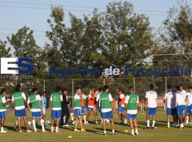 Entrenamiento del Puebla FC en deportivo la Noria - ES imagen agencia de fotografía