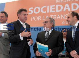 Mesas de Diálogo Sociedad y Gobierno - ES imagen agencia de fotografía