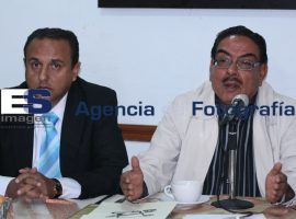 Arturo Moreno Lezama Presentó Denuncia Contra Enrique Doger - ES imagen agencia de fotografía