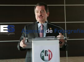 Alberto Juraidini buscará candidatura al Senado - ES imagen agencia de fotografía