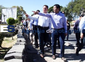 Recorre Eduardo Rivera zona de Analco - ES imagen agencia de fotografía