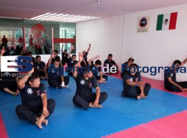 Práctica-demostración guardias policiales - ES imagen agencia de fotografía