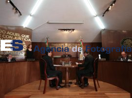 Sesión Tribunal Electoral del Estado de Puebla - ES imagen agencia de fotografía
