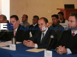 Anuncia Gobierno del Estado el retiro de mototaxis - ES imagen agencia de fotografía
