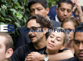 Quadri acude a votar - ES imagen agencia de fotografía
