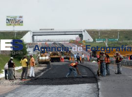 Autopista Puebla-Atlixco  - ES imagen agencia de fotografía