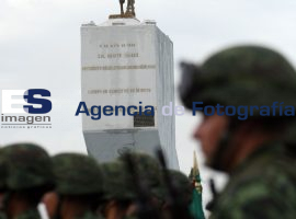 Aniversario luctuoso Gral. Iganacio Zaragoza - ES imagen agencia de fotografía