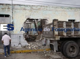Derrumbe en San Miguelito - ES imagen agencia de fotografía