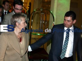 Encuestas PRI - ES imagen agencia de fotografía
