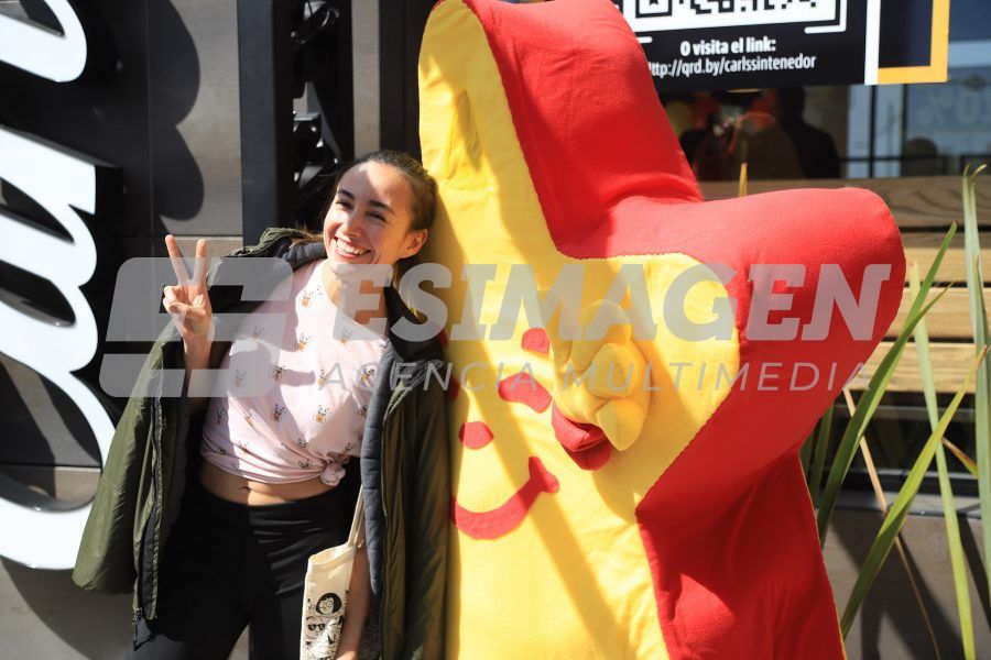 Apertura De Carls Jr En Pabellón Serdán Agencia De Fotografía Es Imagen