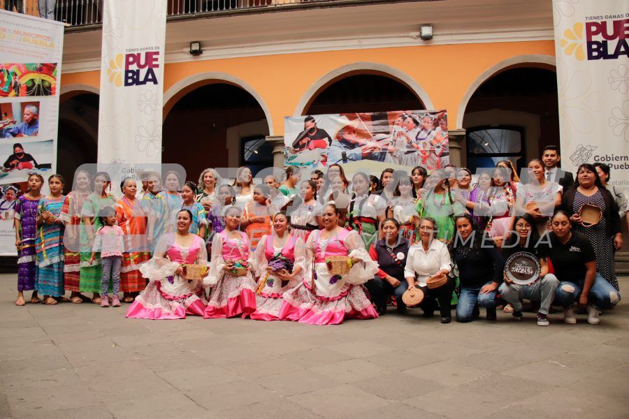 Tlahuapan hace demostración culural en Casa de Cultura Agencia de
