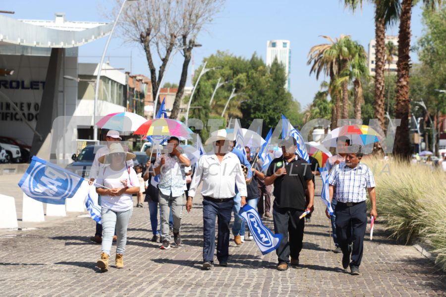 Simpatizantes Asisten Al Cierre De Campaña De La Coalición Mejor Rumbo