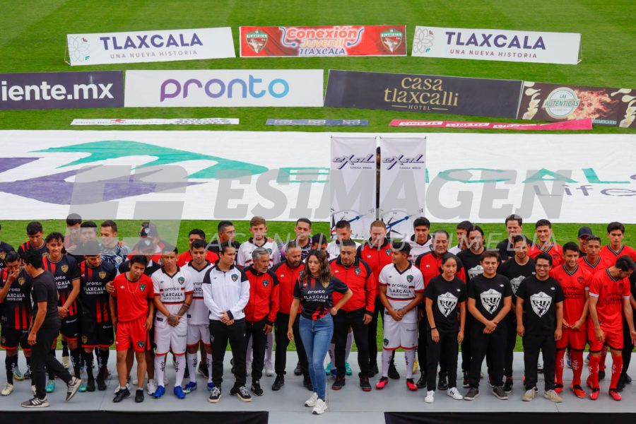 Realizan presentación oficial del Club Coyotes F.C. - Agencia de ...