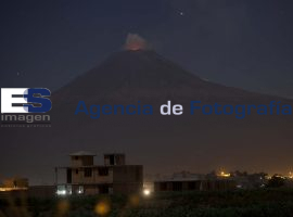 Incandesencia en el PopocatÃ©petl - ES imagen agencia de fotografía