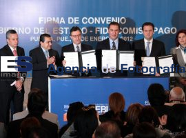 Convenio Gobierno del estado y fideicomiso Pago - ES imagen agencia de fotografía