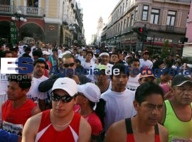 Carrera de inauguración del Estadio Universitario de la BUAP - ES imagen agencia de fotografía