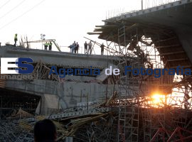 Se desploma tramo del viaducto elevado Zaragoza - ES imagen agencia de fotografía