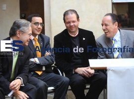 Retirará Activate x Puebla piedra del Congreso - ES imagen agencia de fotografía