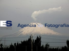 Volcán Popocatepetl 120201 - ES imagen agencia de fotografía