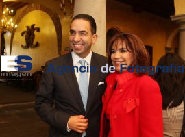 Javier Lozano se encuentra con Blanca Alcalá - ES imagen agencia de fotografía