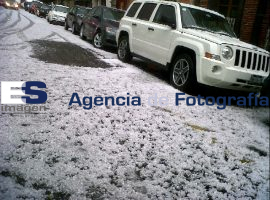 Fuerte granizada en la ciudad de Puebla - ES imagen agencia de fotografía