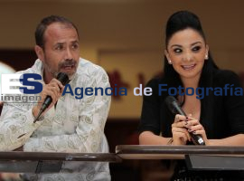 Radames vs Platanito - ES imagen agencia de fotografía
