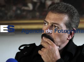 Los hombres son de Marte, las mujeres son de Venus - ES imagen agencia de fotografía
