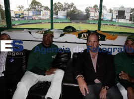 Pericos de Puebla, presenta coach - ES imagen agencia de fotografía