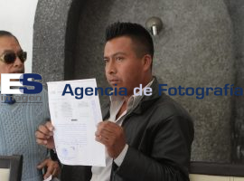 Militantes del PRI de Ajalpan protestan por precandidatos - ES imagen agencia de fotografía