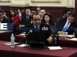 Comparece  Montiel Solana ante cabildo - ES imagen agencia de fotografía