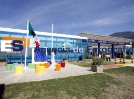 Inauguran Felipe Calderón Y rafael Moreno Valle Hospital - ES imagen agencia de fotografía