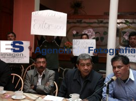 Trasnportistas acusan a la SCT - ES imagen agencia de fotografía