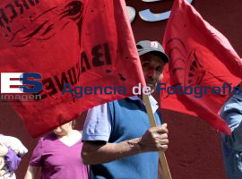 Antorchistas exigen servicios  - ES imagen agencia de fotografía