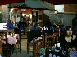 Bares en el centro histórico - ES imagen agencia de fotografía