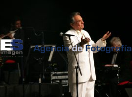 José José en concierto - ES imagen agencia de fotografía